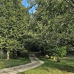 8 Personnes Avec Cheminee Et A - Fr-1-616-481 Holiday home