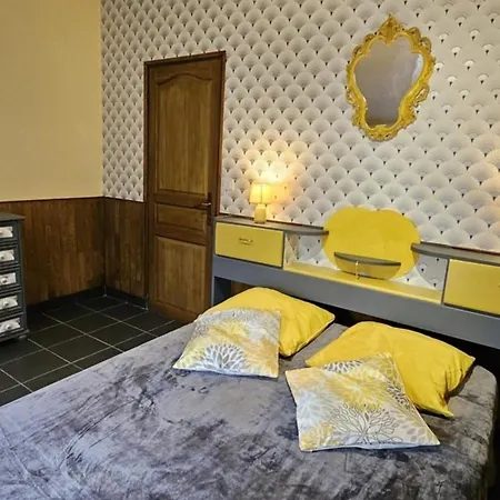 8 Personnes Avec Cheminee Et A Biron - Fr-1-616-481 Holiday home Biron (Dordogne)